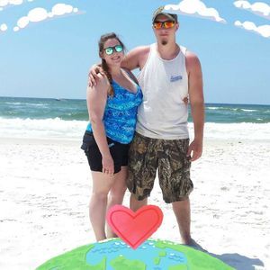 Meet your Posher, Delicia